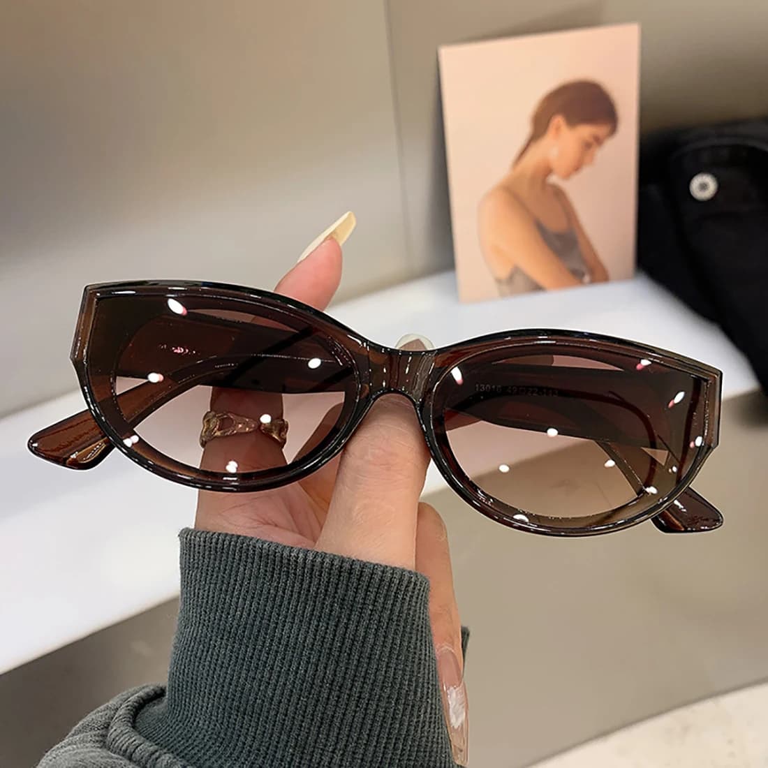 Lunettes de soleil ovales œil de chat personnalisées pour dames, lunettes de créateur vintage, nuanc
