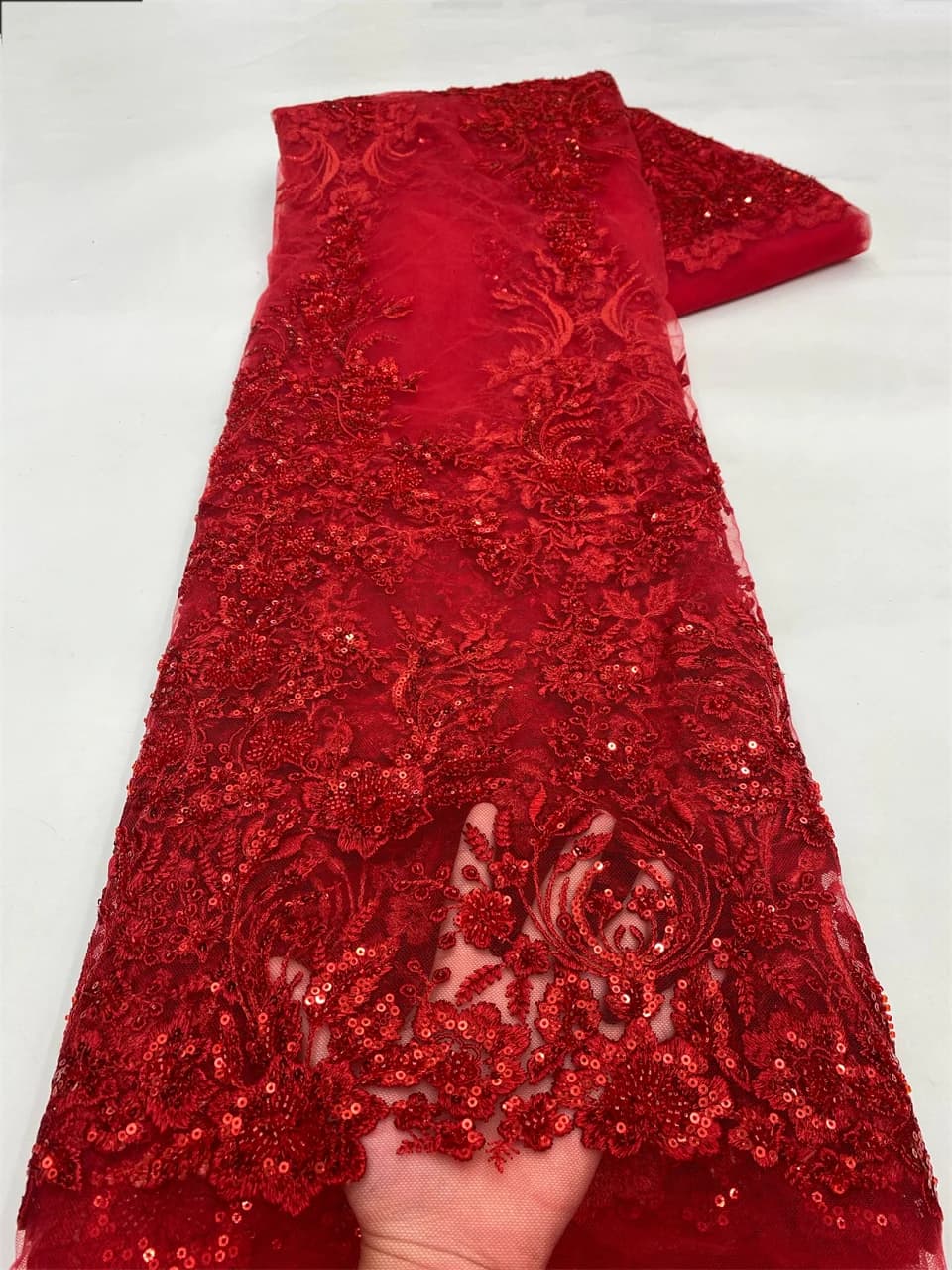 Tissu africain de luxe en dentelle séquence 2025, tissu en maille perlée brodée à paillettes de haut