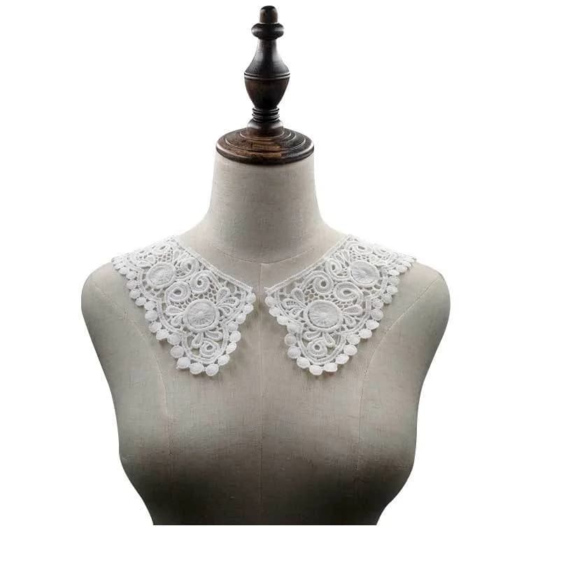1 Paire de faux cols en dentelle hydrosoluble, en soie de lait, à porter sur les épaules, avec brode