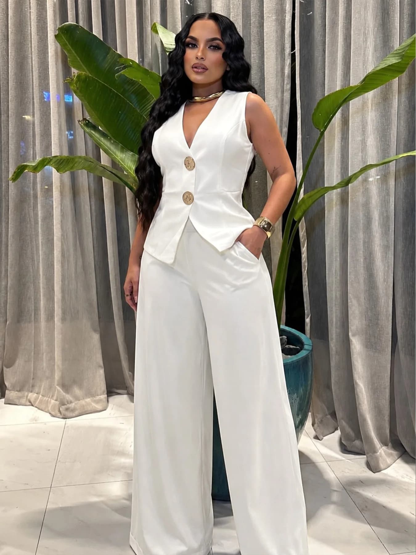 HLJ Fashion Gilet pour femme couleur unie sans manches col en V avec découpes à la taille et boutons