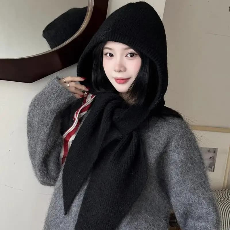 Chapeau en laine moderne et écharpe intégrée pour l'hiver et l'automne ; Chauffe-oreilles et cache-c