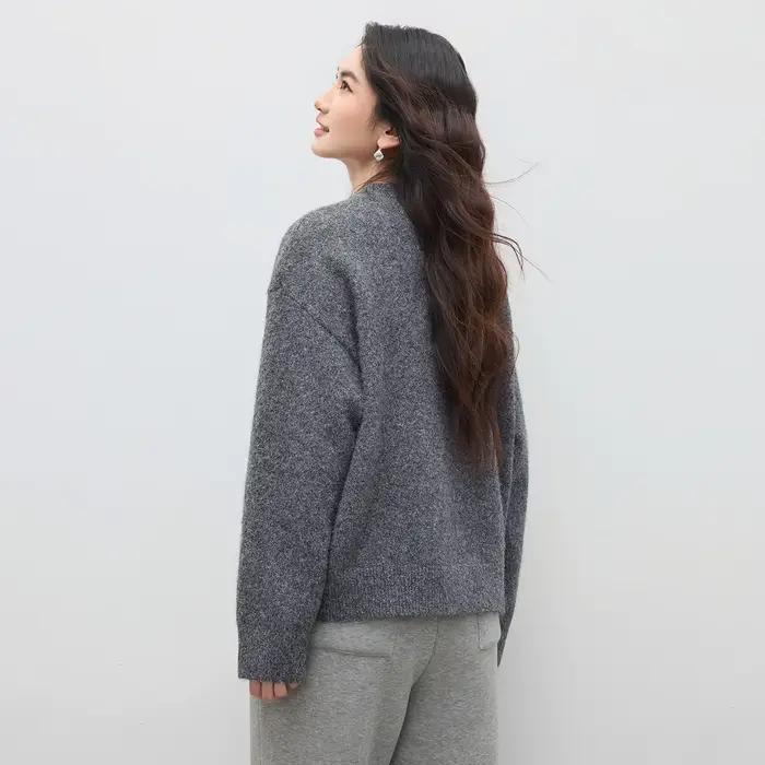 SENTUBILA femmes pull laine mélange hauts en tricot contrasté brodé col rond épaule ample élastique doux pulls W54EE4104