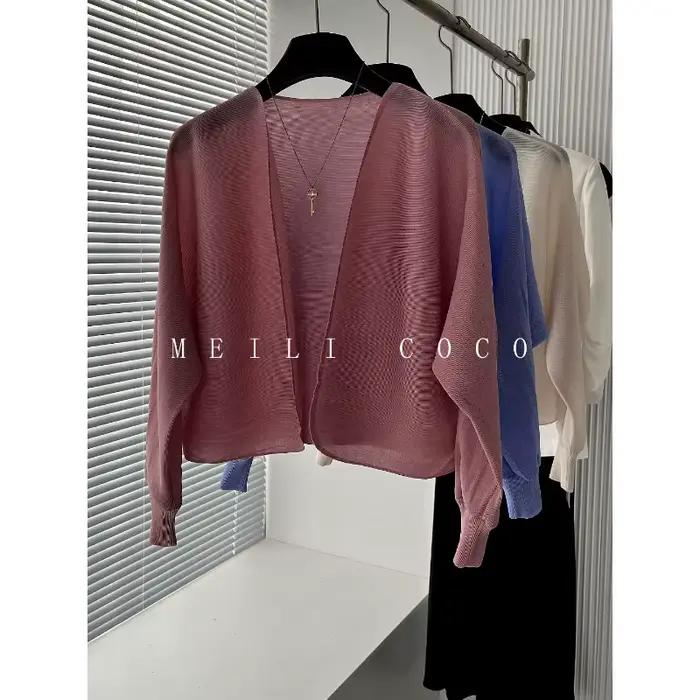 Cardigan Plissé Miyake pour Femme Élégant, Décontracté, Unicolore, Coupe Amples et Courtes Occasions Spéciales Printemps Et Été