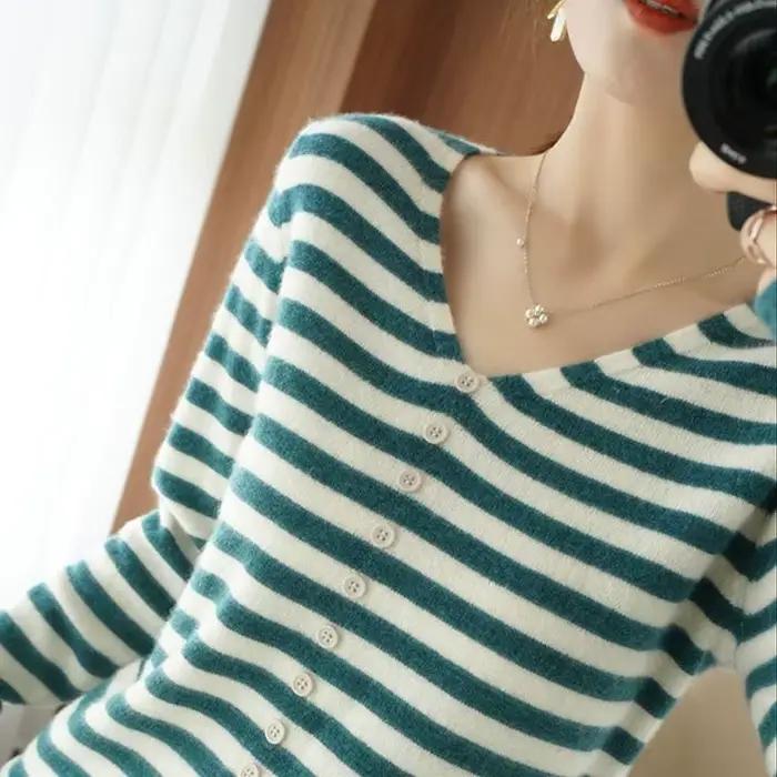 Pulls pour femmes à rayures tendance offre mode 2025 porter au travail