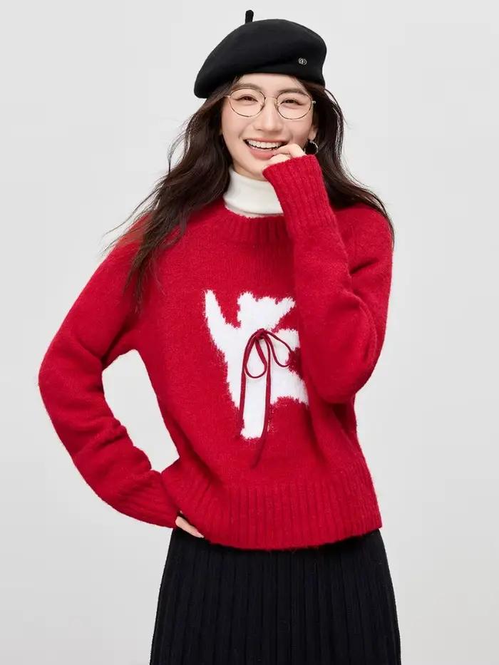 Pull femme SENTUBILA à col rond contrastant avec nœud et lacets