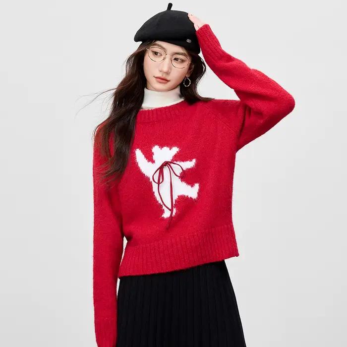 Pull femme SENTUBILA à col rond contrastant avec nœud et lacets
