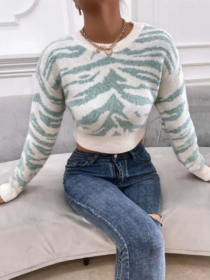 Pull court imprimé léopard pour femme