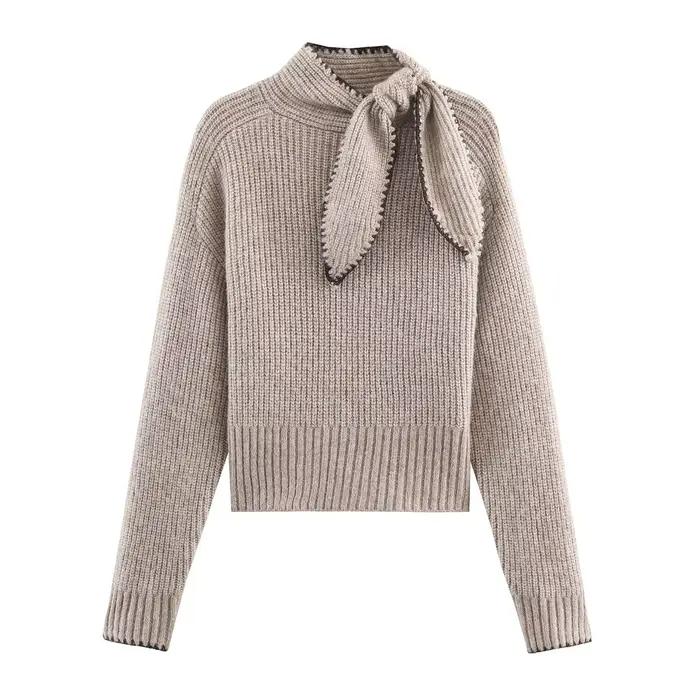 Pull tricoté à manches longues et col montant pour femme