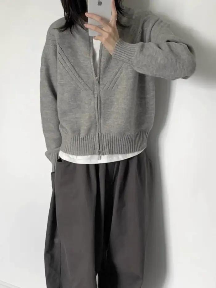 Cardigan en cachemire gris vintage pour femme