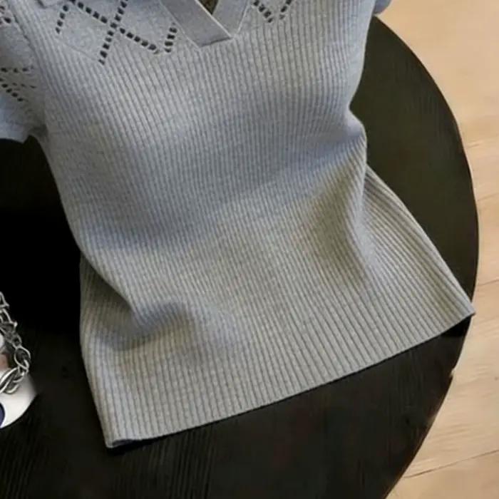 Pull en maille à col rabattu pour femme