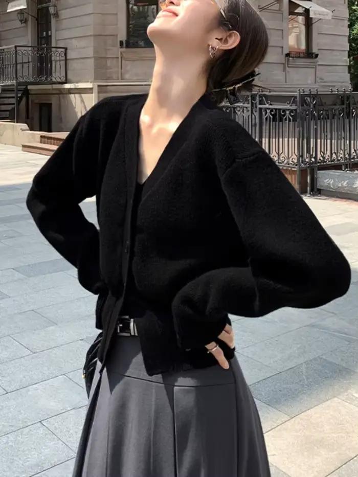 Cardigan décontracté tricoté AOSSVIAO élégant pour femme automne hiver 2026 coupe ajustée unique et de niche style bureau femme