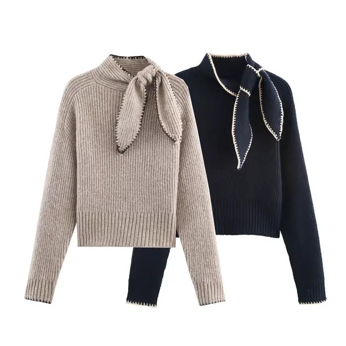 Pull tricoté à manches longues et col montant pour femme