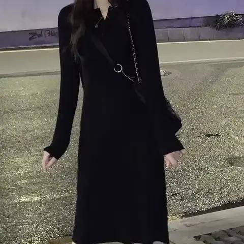 Robe pull mi-longue polyester abricot avec appliques pour femmes style classique automne hiver confortable et élégante