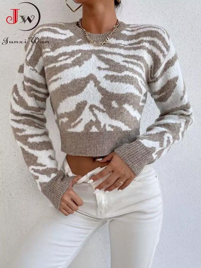 Pull court imprimé léopard pour femme