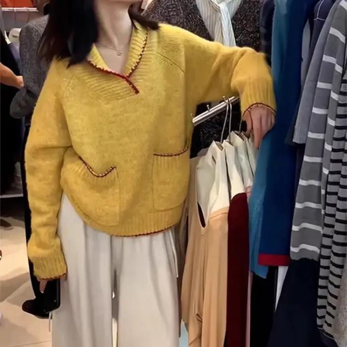 Pull à revers en velours de raton laveur jaune haut de gamme pour femmes en automne et en hiver