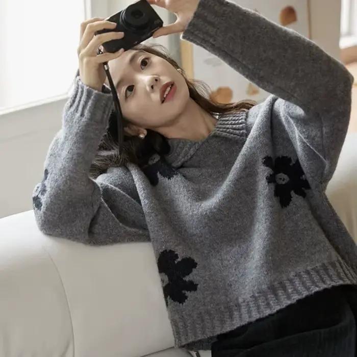 Pull à revers gris à fleurs rétro français pour femmes