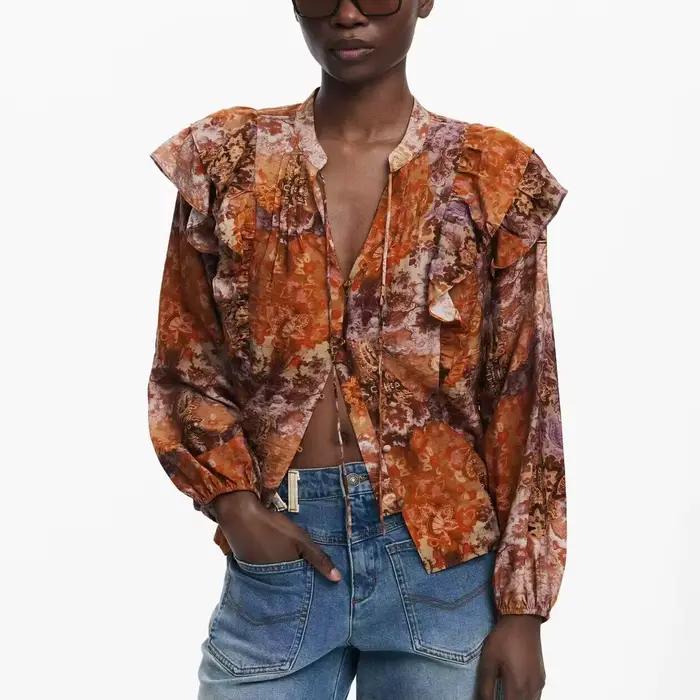 Nouveau pull tricoté asymétrique à col rond imprimé espagnol pour une commande originale d'exportation