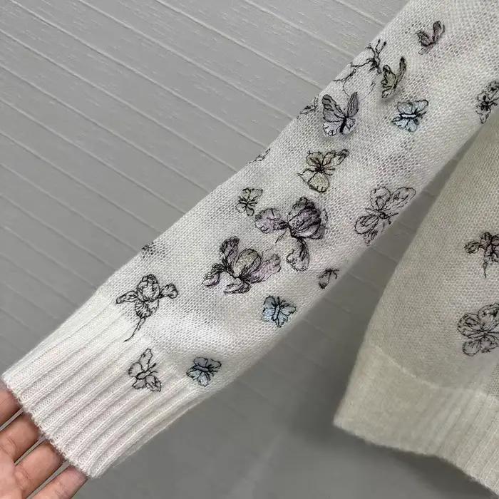 Nouveau printemps mode 3D broderie papillon doux mince pull femmes col rond à manches longues laine soie fil tricoté
