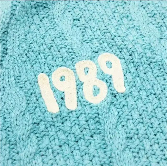 Nouveau bleu 1989 Cardigan pour femmes oiseau broderie spécial tricot 1989 taylor