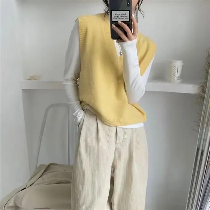Gilet en tricot à col en V jaune pour femmes
