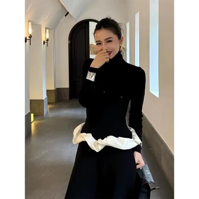 Pull à col roulé vintage noir avec patchwork et volants pour femmes automne hiver élégant et ajusté