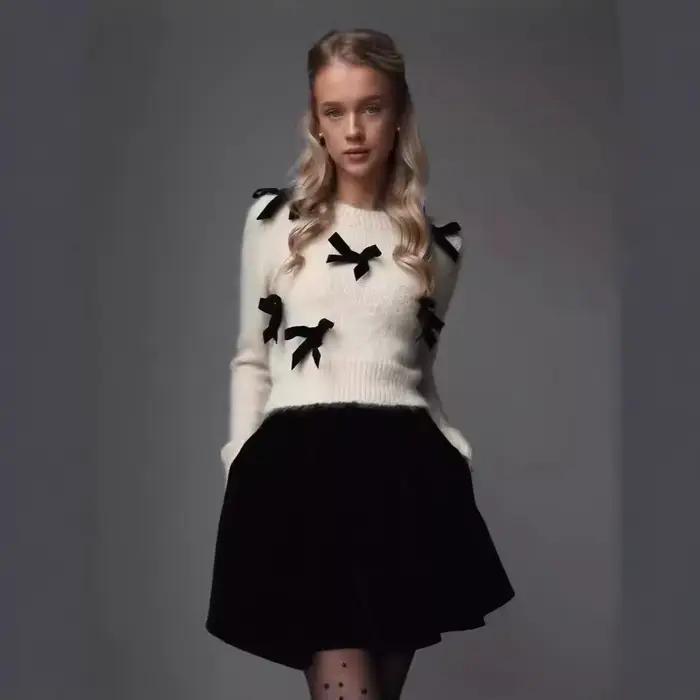 Pull à manches longues avec nœud pour femme