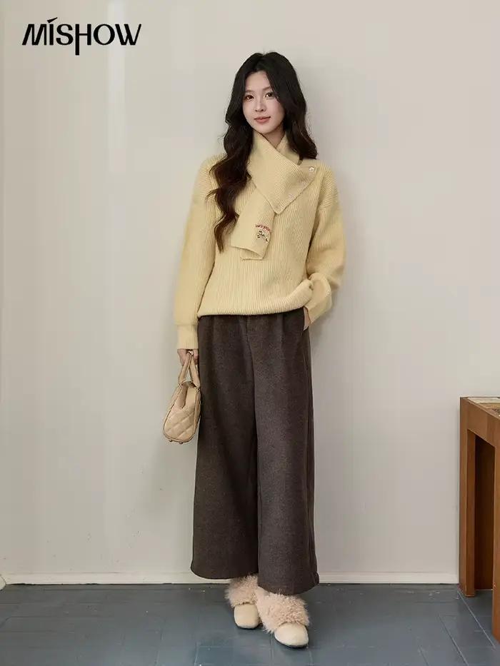 MISHOW femmes pull jaune avec écharpe détachable 2025 automne hiver ample décontracté chaud épaissi tricot
