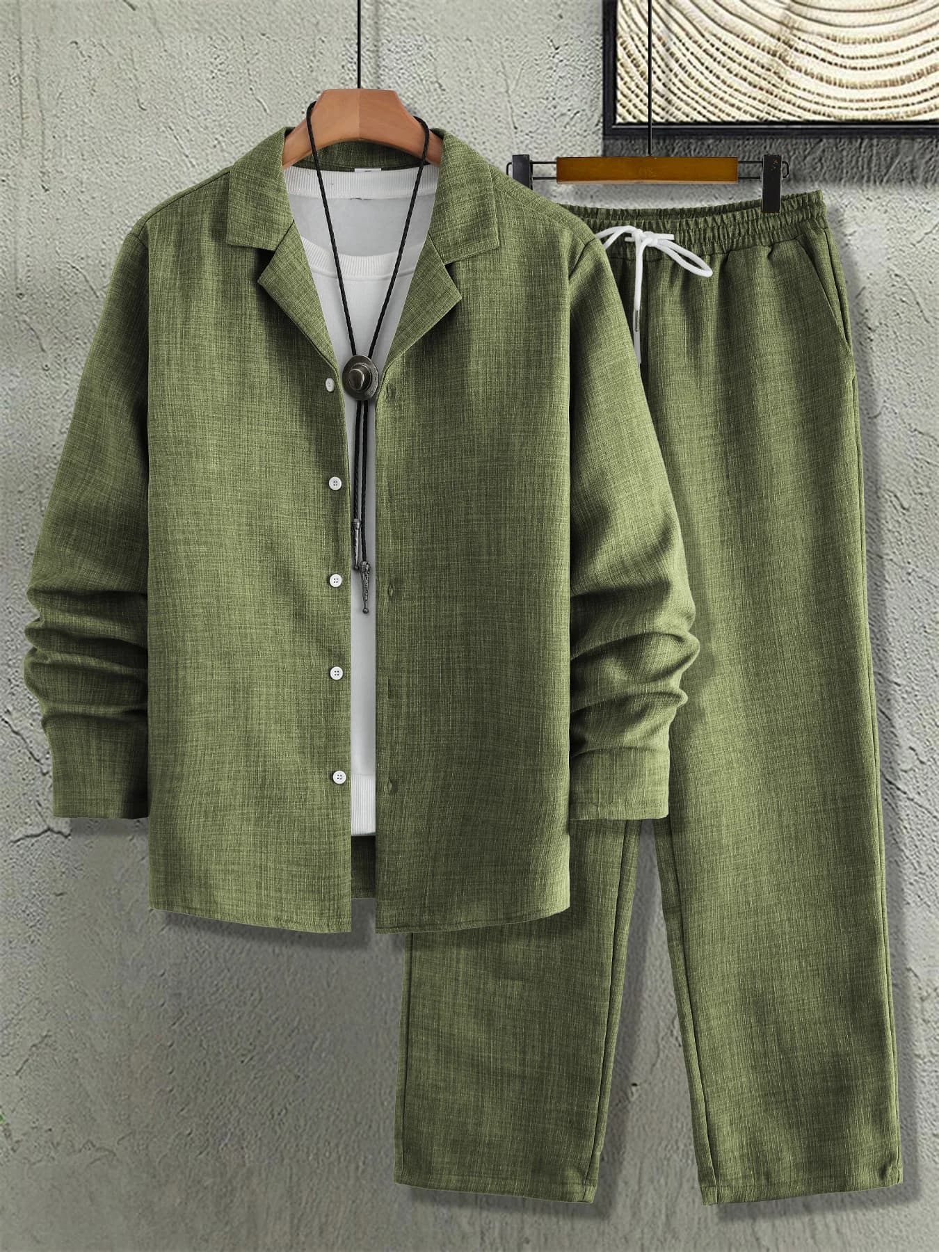 Ensemble vert armée texturé à revers cranté | Chemise ample à manches longues et pantalon droit,