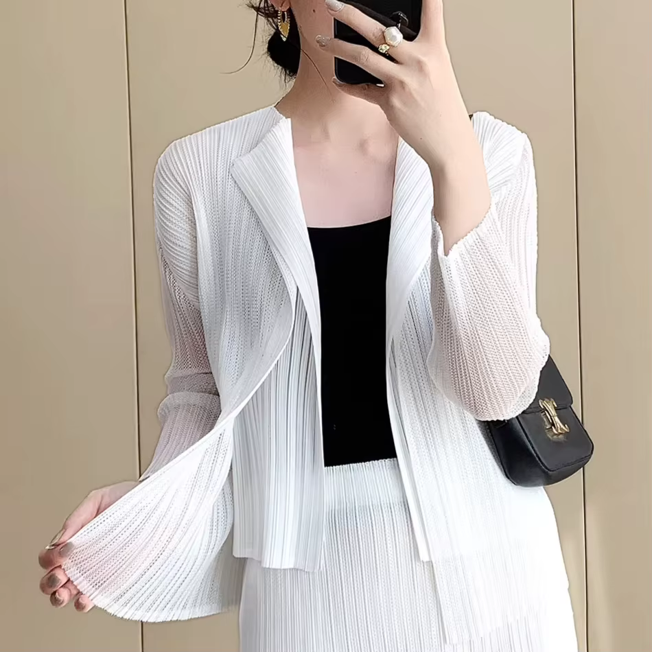 Ensemble plissé Miyake : Cardigan double épaisseur en maille à manches longues anti-UV et jupe élast