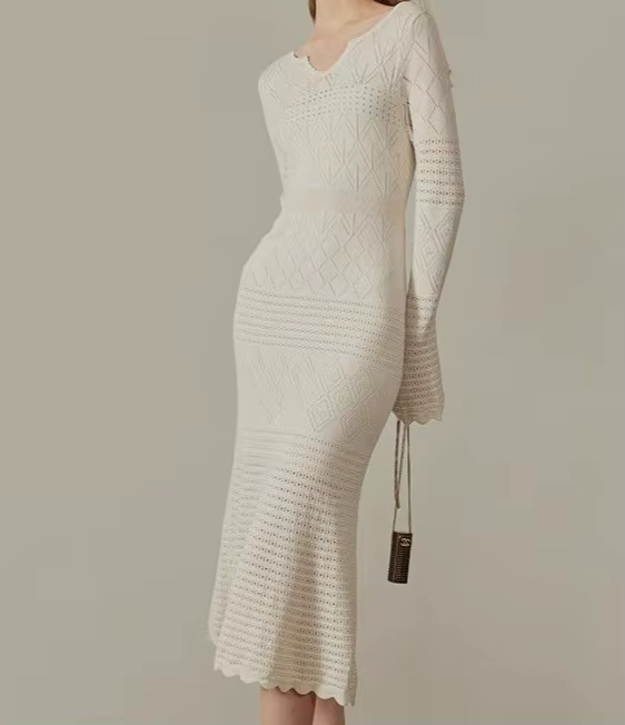 2025 Nouveau design - Robe pull mi-longue en maille tricotée haut de gamme à queue de poisson