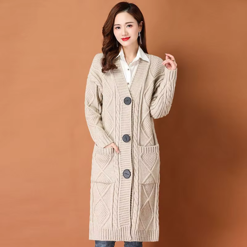 Cardigan en tricot torsadé épais à manches longues avec capuche et poches, longueur moyenne, en fibr