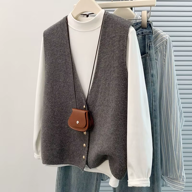 Gilet tricoté doux pour femmes, décontracté, boutons, décolleté en v profond, sans manches, Cardigan