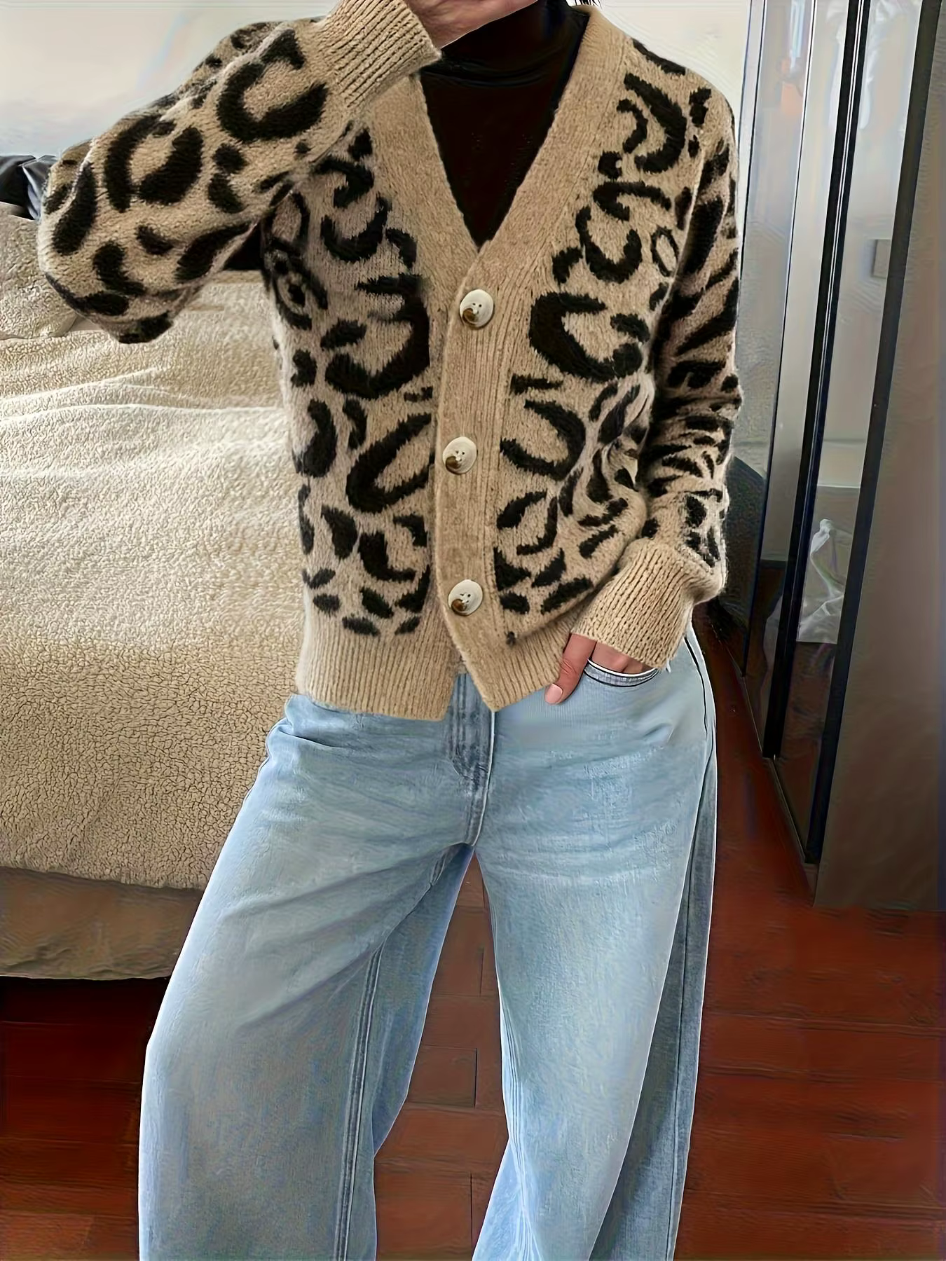 Cardigan en tricot à manches longues pour femme, col en V, imprimé léopard, décontracté, boutonné