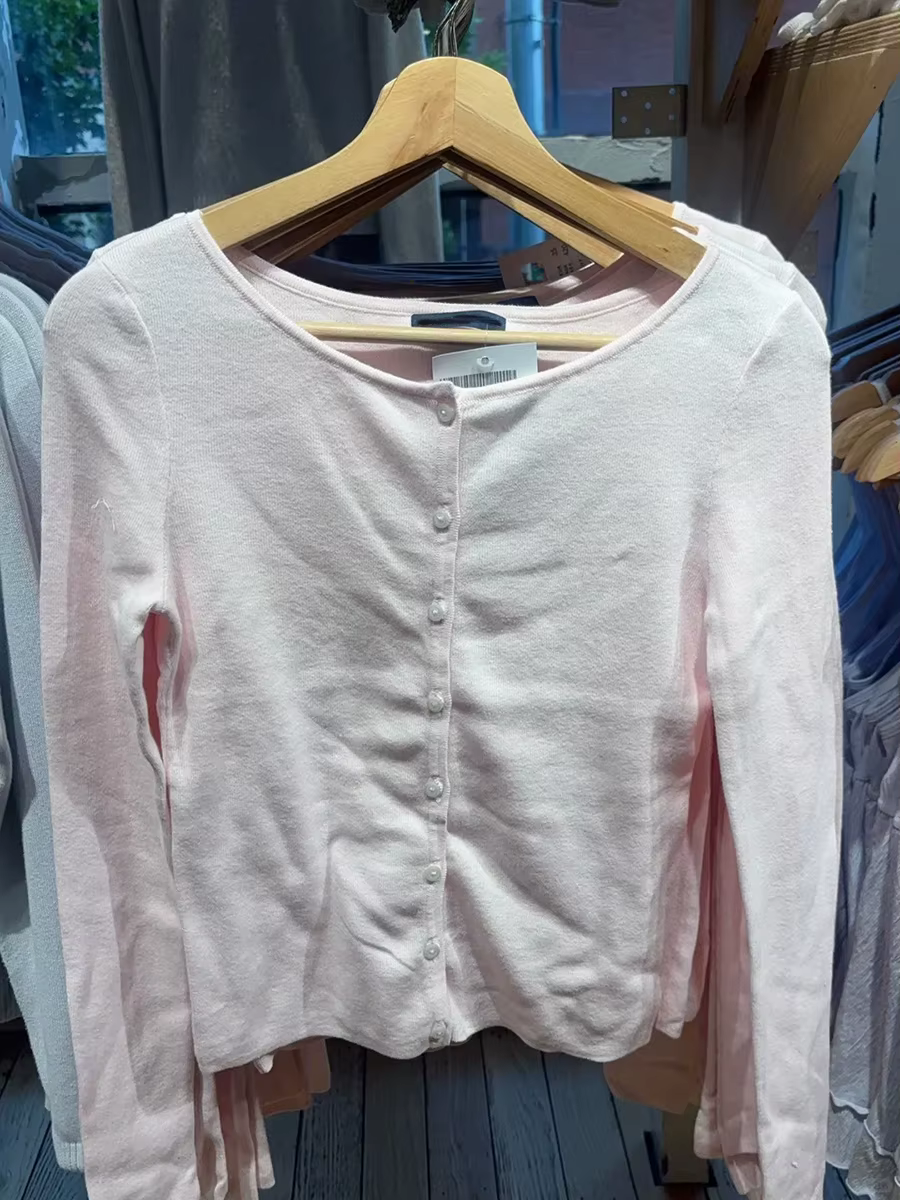 Cardigan torsadé rose à col de poupée pour femme, pull tricoté avec boutons en coton, garniture en d