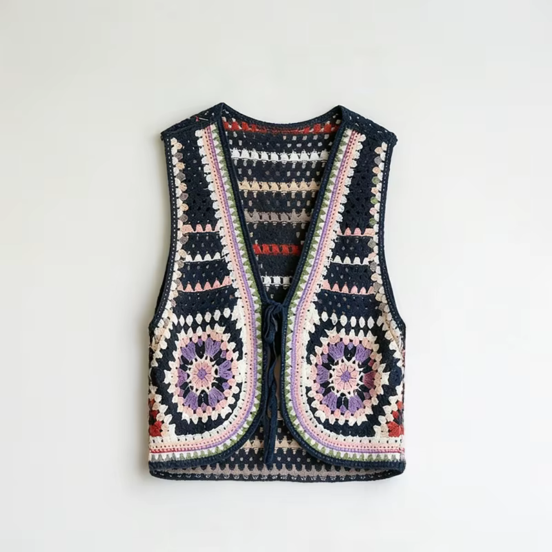 Gilet vintage au crochet motif carré Granny avec lien à nouer sur le devant, veste sans manches en m