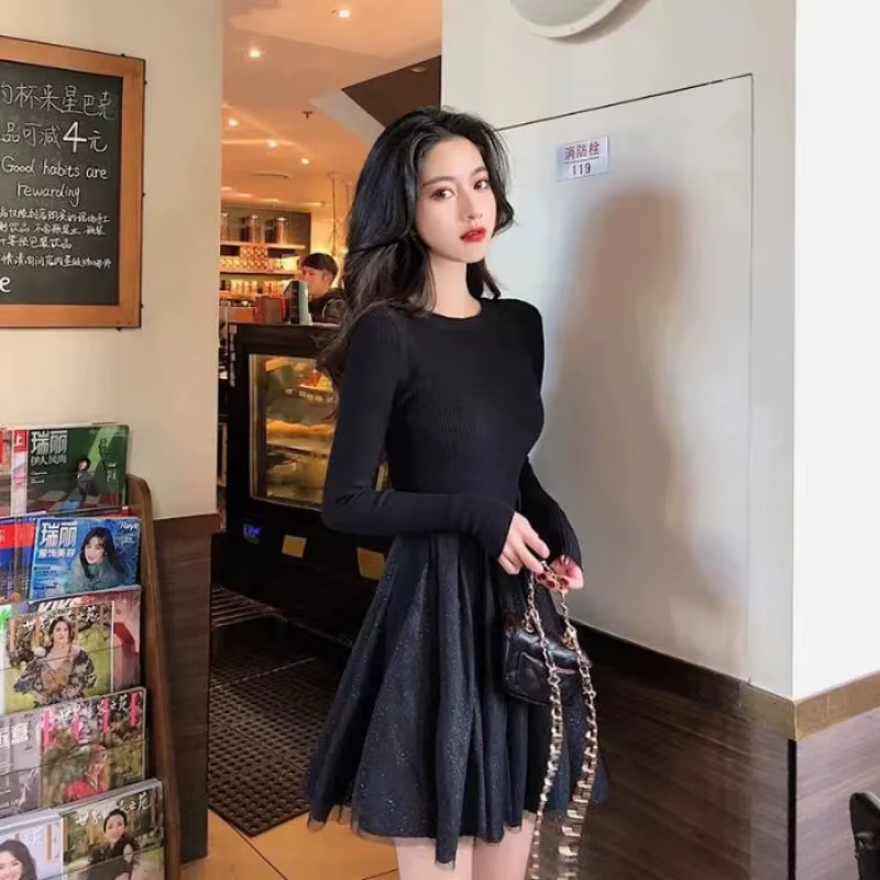 Nouvelle robe d'hiver avec maille manches longues velours automne taille haute minceur a-ligne jupe 