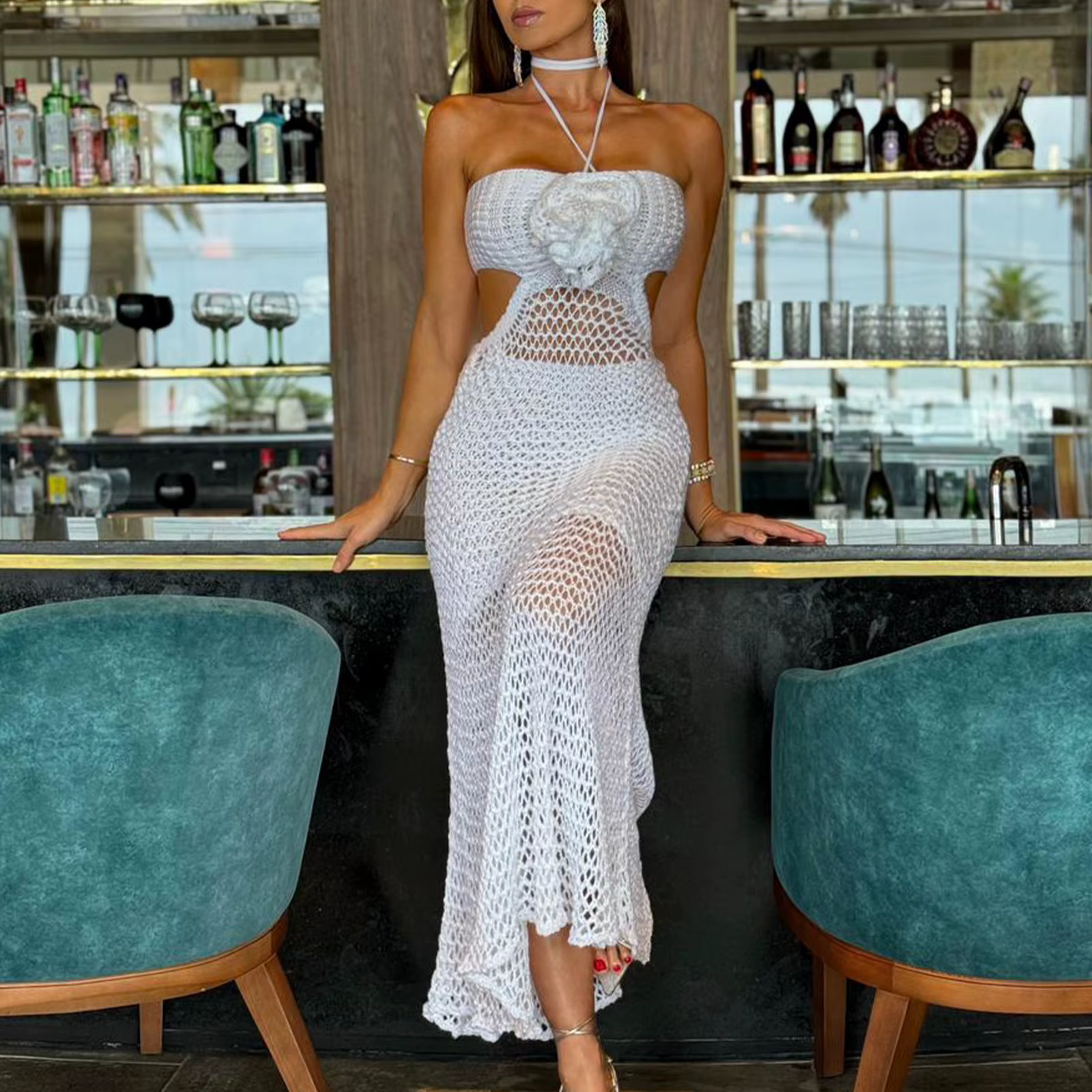 Robe longue tricotée à col licou pour femmes, coupe cintrée, découpe ajourée, sans manches, transpar