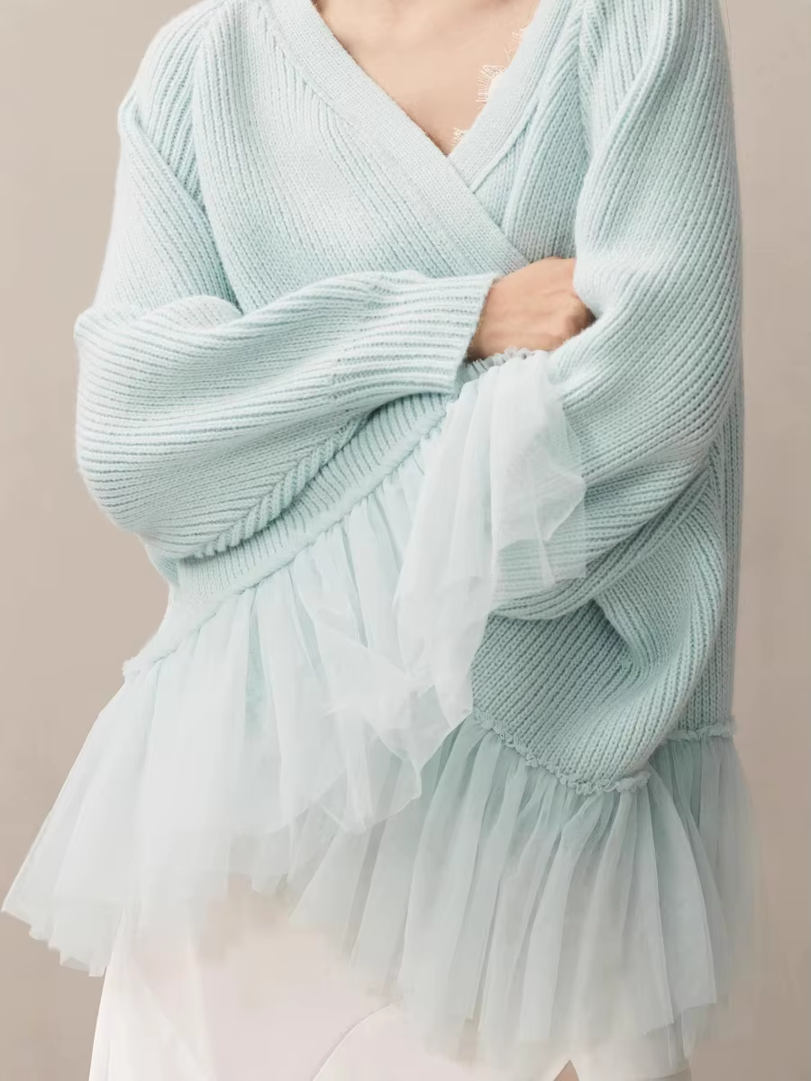 Pull tricoté en maille à volants d'automne en 2025 Cardigan à manches longues doux et frais pour fem