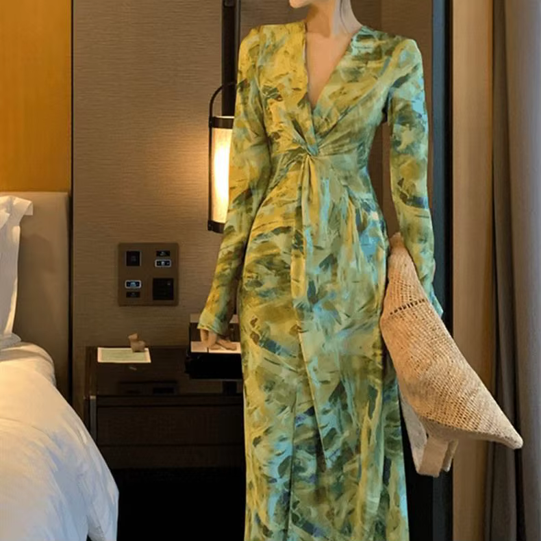 Robe florale en mousseline de soie imprimée pour femmes, col en v, Style vacances, tempérament rétro