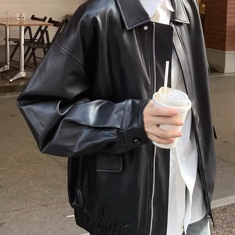Blouson en similicuir marron pour femme, nouveau style automne 2026, coupe ample, style motard vinta