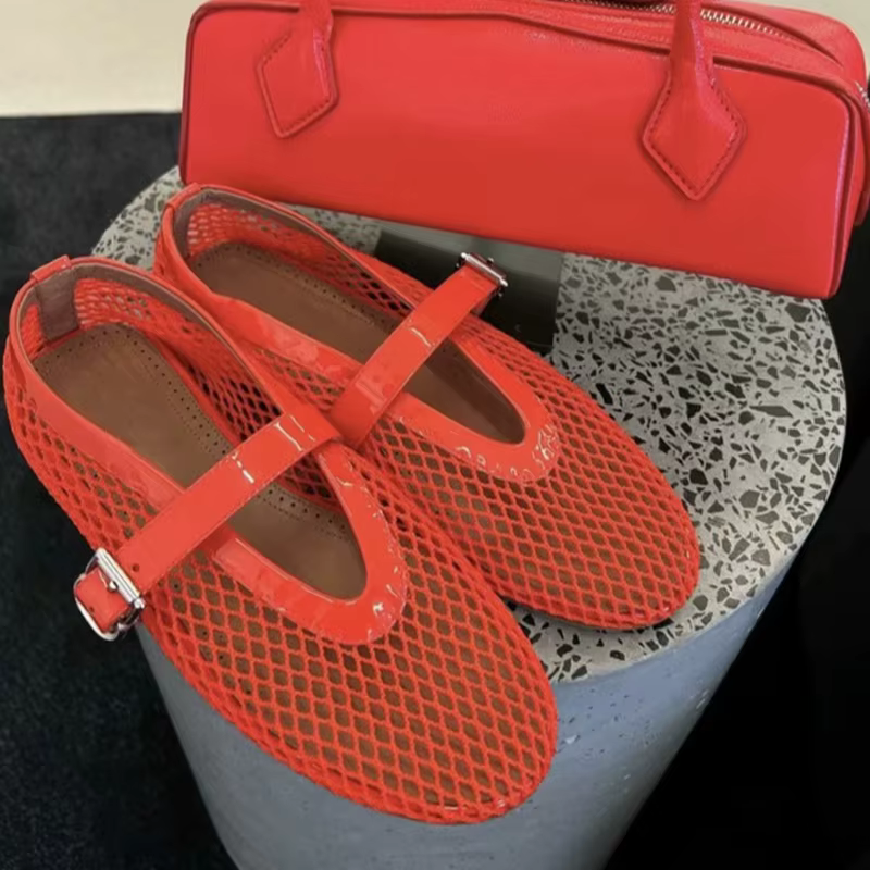Nouvelles Ballerines en Peau de Mouton Style Européen et Américain à Boucle, Chaussures Creuses de L