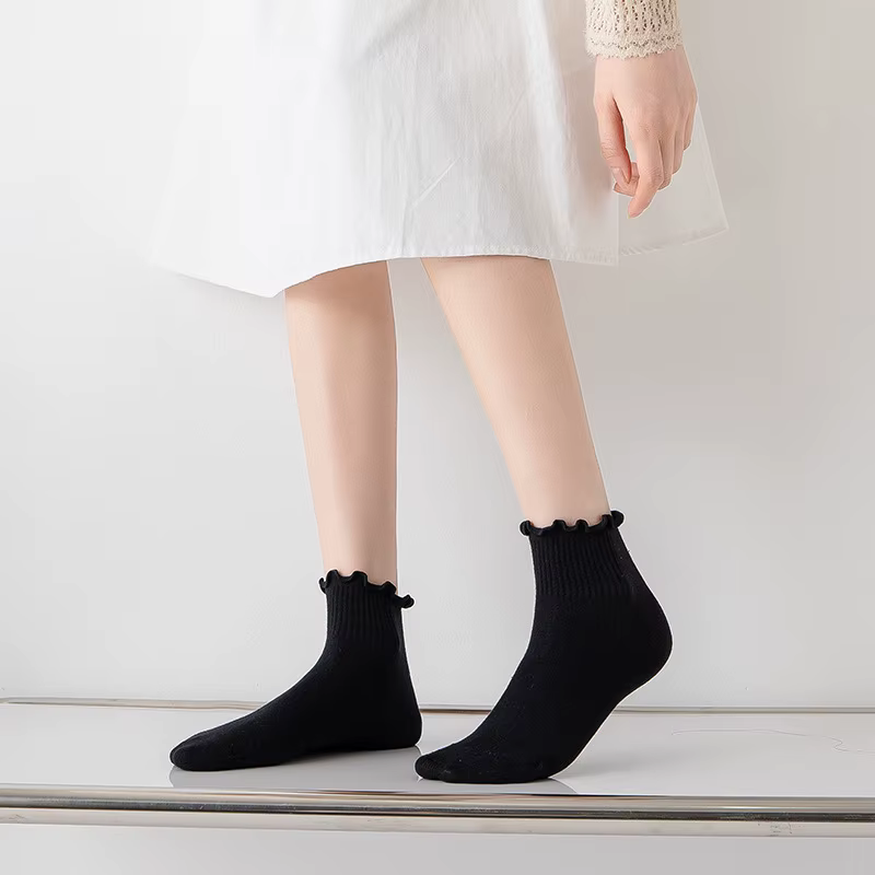 Chaussettes en coton pour femmes, mode INS, mignon Kawaii, solide, luxe, coréen, japonais, volants,