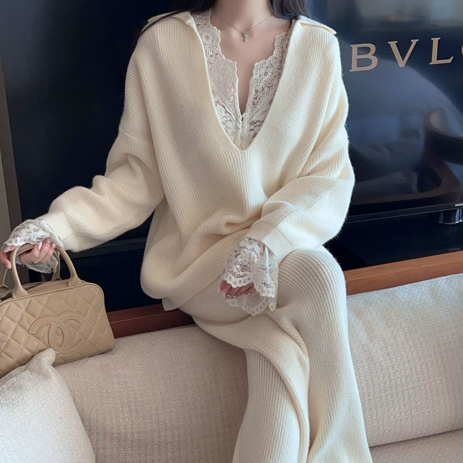 Ensemble de mode pull blanc à col en v pour femmes, nouveau Style d'automne et d'hiver, ensemble deu