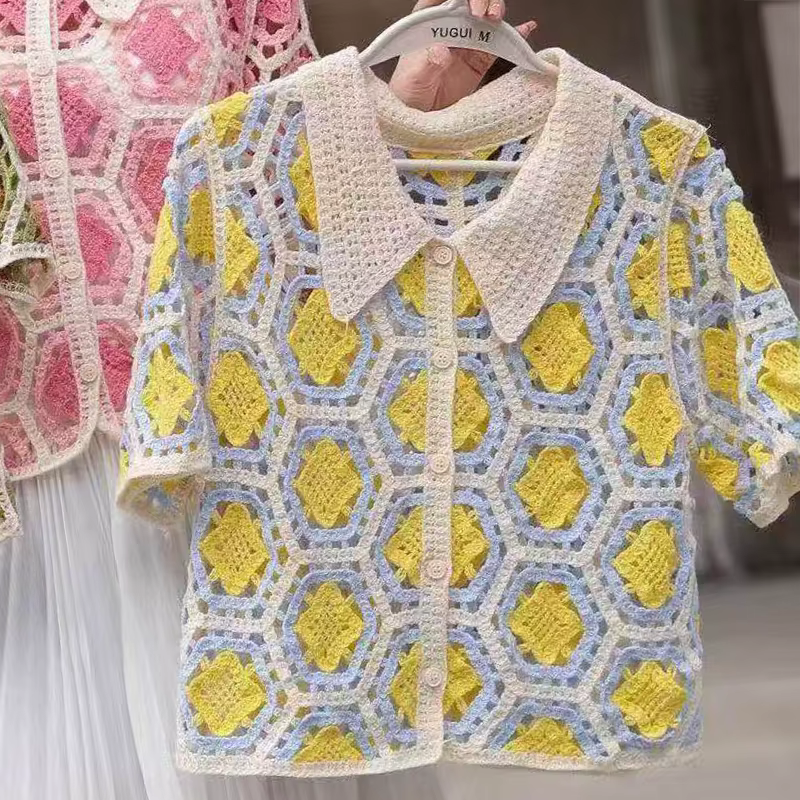 Gilet en crochet Granny Square pour femme, boutonné sur le devant, style bohème chic, tricot ajouré,