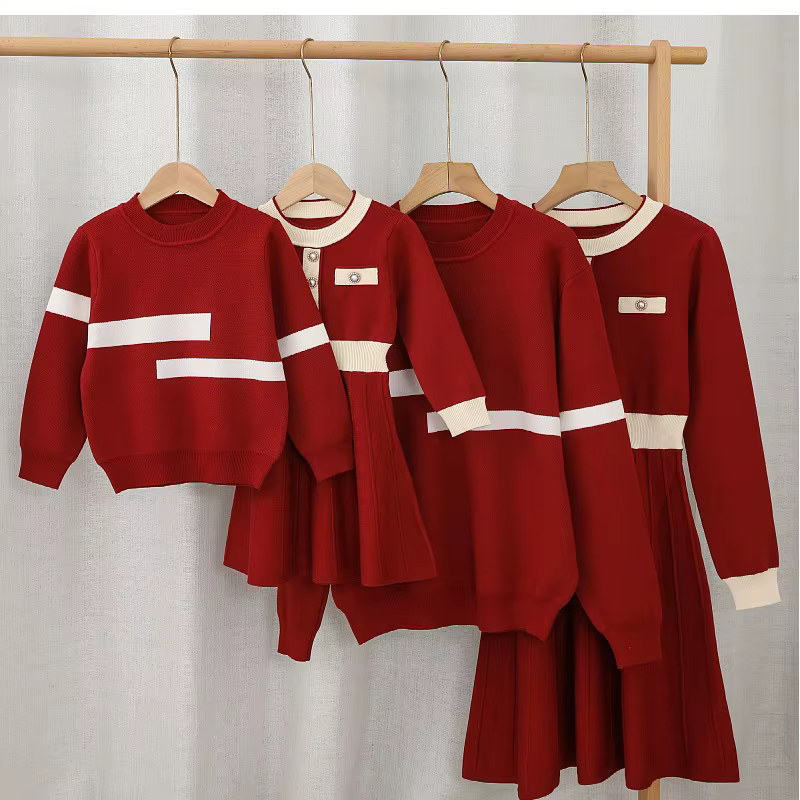 Pull de Noël pour toute la famille, bonne année, colonne vertébrale, fille, robe en tricot assortie,