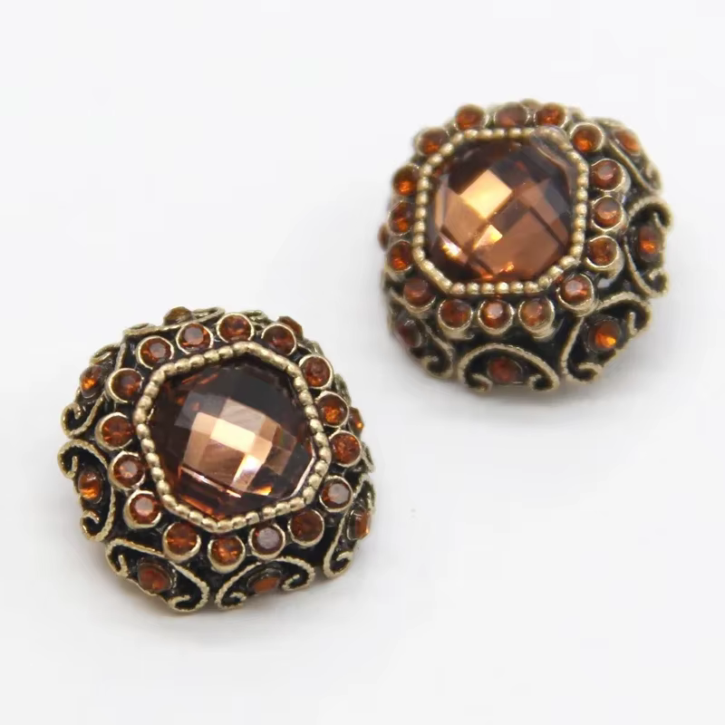 Boutons de couture de bijoux en métal doré, Vintage, strass, pour vêtements femmes, chemise, pulls,