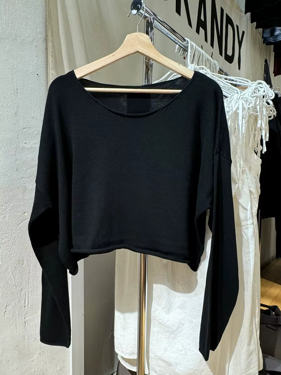 Pull court tricoté noir pour femme, automne, ourlet brut, encolure dégagée, manches longues, pull re