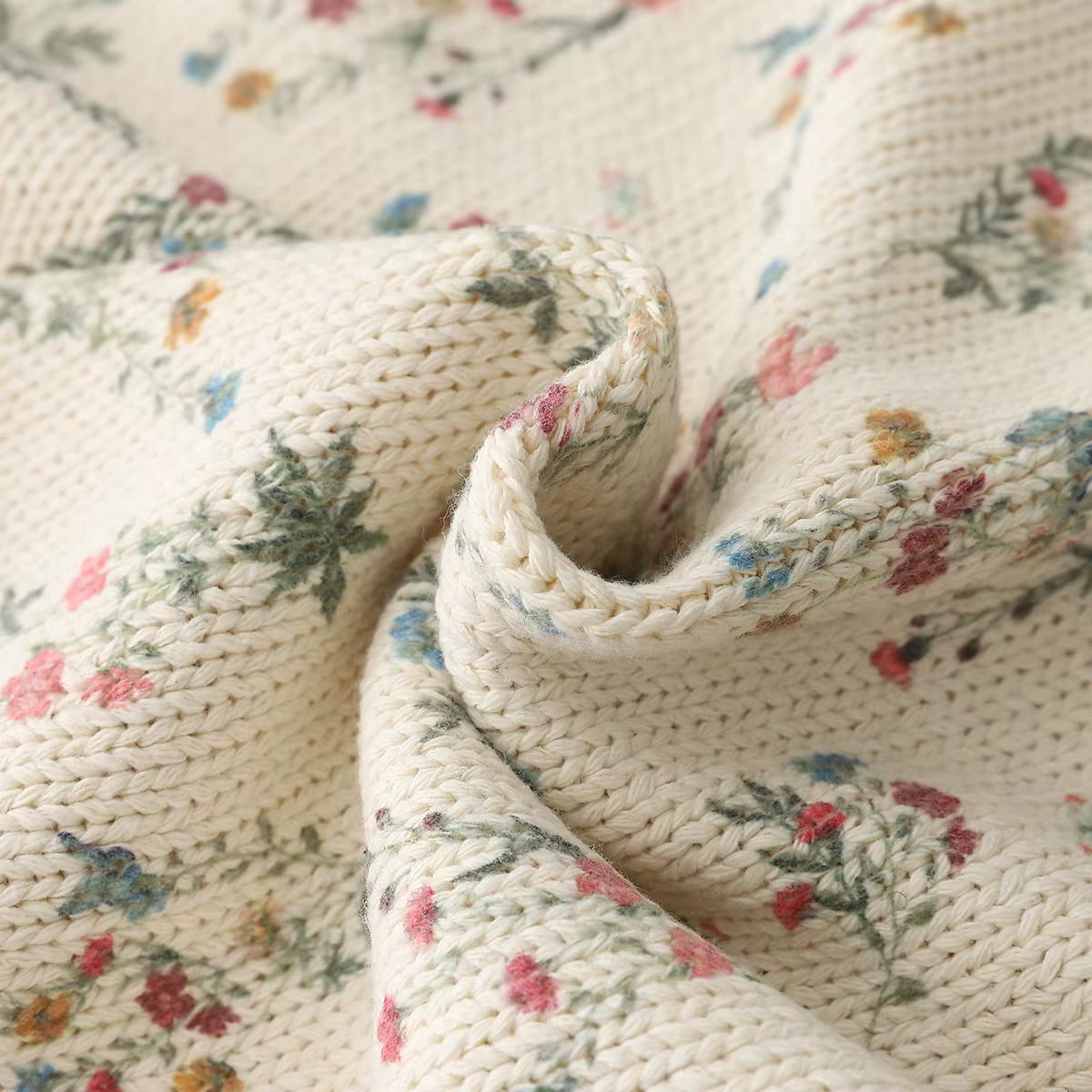 Pull à col en V imprimé frais de style pastChevrétro