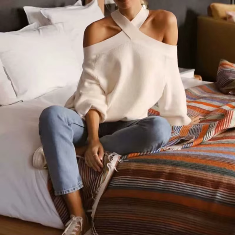 Pull à col licou croisé vintage en polyester et acrylique pour femmes occasions automne hiver ```