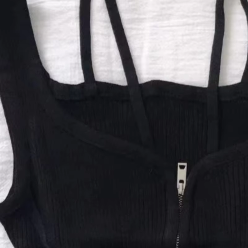 Gilet pull sans manches noir côtelé pour femme